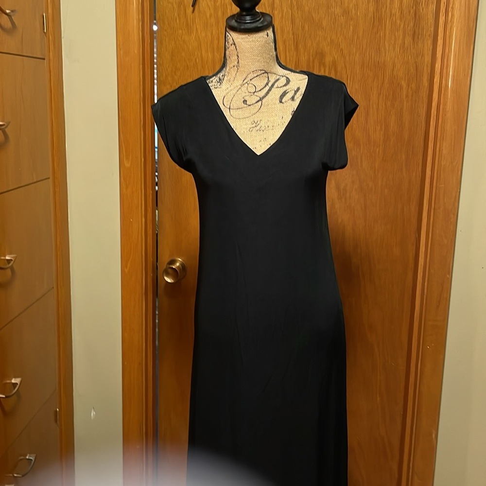 Chico's Travelers Black Sleeveless V-Neck Dress Size 0/XS/4